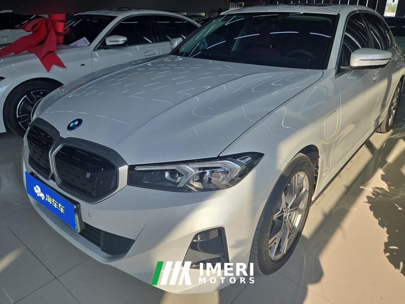 BMW i3 eDrive 35 L