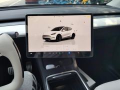 Tesla Model Y 615km Performance High-Performance AWD Version - ფოტო 17