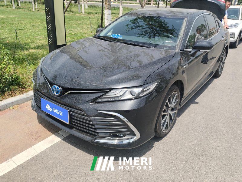 Toyota Camry Dual-Engine 2.5HG Luxury Edition