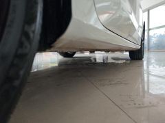 Geely Emgrand Passage 4 1.5L CVT Flagship - ფოტო 10
