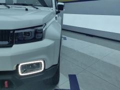 BAIC Cross Country BJ40 Blade Hero Edition 2.0T Automatic 4WD Passenger Edition Diesel - ფოტო 4