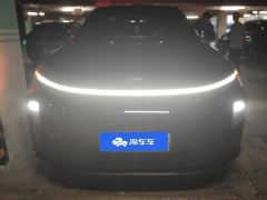 Li Auto L6 Max - ფოტო 3