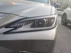 Lexus ES 200 Excellence Edition - photo 4