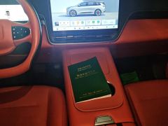 Dongfeng Yipai 008 BEV 636Max 5-seater - photo 19