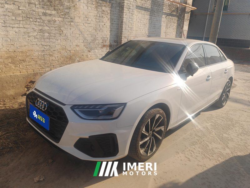 Audi A4L 40 TFSI Luxury Dynamic