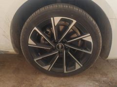 Audi A4L 40 TFSI Luxury Dynamic - ფოტო 6