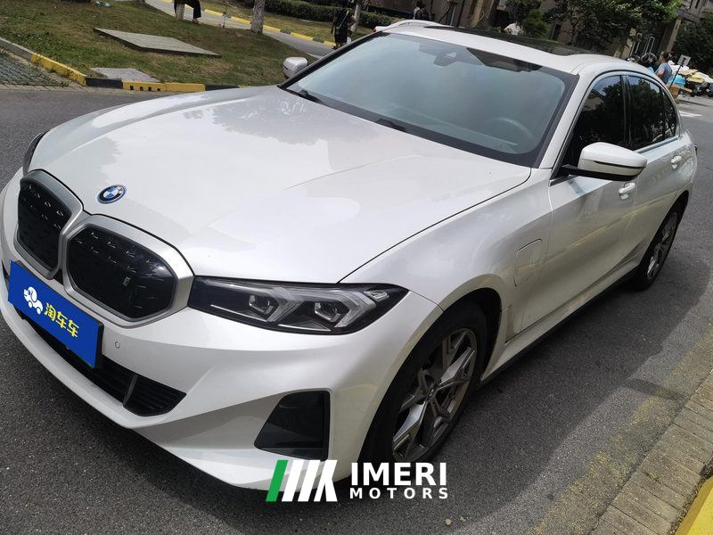 BMW i3 eDrive 35 L - car from China