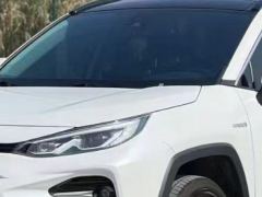 Toyota Wildlander Dual-Engine 2.5L Four-wheel drive luxury PLUS version - фото 4