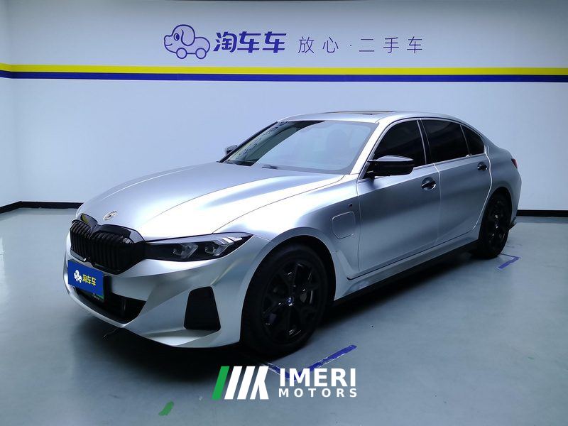 BMW i3 eDrive 35 L - car from China