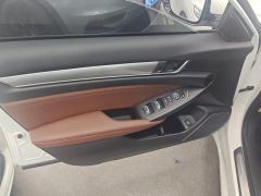 Honda Yingshipai PHEV 2.0L E-CVT Edition - ფოტო 12