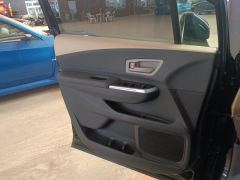 Toyota Sienna Dual-Engine 2.5L Comfort Edition - photo 12