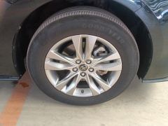 Toyota Sienna Dual-Engine 2.5L Comfort Edition - photo 6