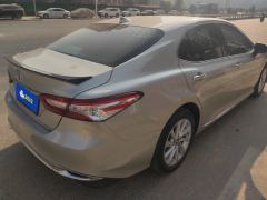 Toyota Camry 2.0G Luxury Edition - ფოტო 2