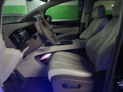 Denza D9 DM-i 1.5T 180km AWD Version 7 - фото 14