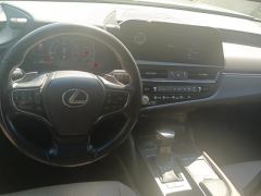 Lexus ES 200 CVT Elite Edition - photo 16