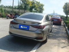 Lexus ES 200 CVT Elite Edition - photo 2