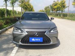 Lexus ES 200 CVT Elite Edition - photo 3