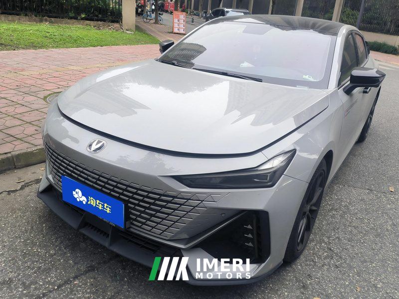 Changan UNI-V 1.5T Premium Version - car from China