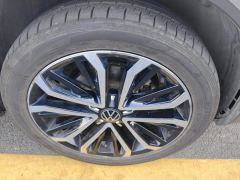 Volkswagen T-Roc 280TSI AWD Luxury Version Edition - фото 6
