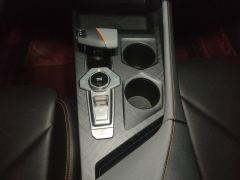 Changan UNI-V 1.5T Dual Clutch Superior - ფოტო 19