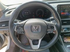 Honda Accord PHEV 2.0L E-CVT Edition - photo 18