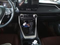 Toyota Wildlander 2.0L 2WD Leading Edition - фото 19