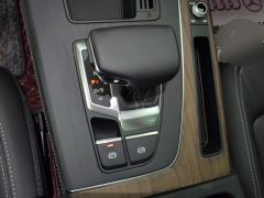 Audi Q5L 40 TFSI Luxury Dynamic Edition - фото 19