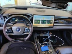 BYD Han Edition EV 610km AWDDeluxe Version - ფოტო 16