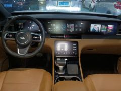 Li Auto Li ONE EREV6 Edition - ფოტო 16