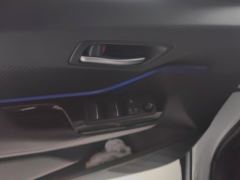 Toyota C-HR 2.0L Luxury - ფოტო 13