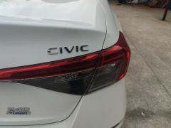 Honda Civic 240TURBO CVT Vigorous Edition - ფოტო 5