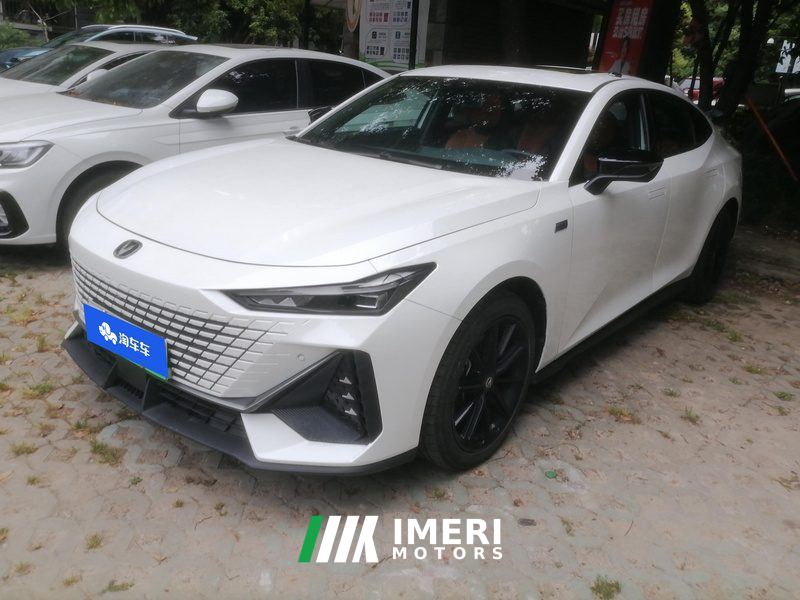Changan UNI-V Zhidian iDD UNI-V iDD 1.5T 113km Version - car from China