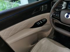 Denza D9 DM-i 1.5T 190km AWD Version 7 - ფოტო 12