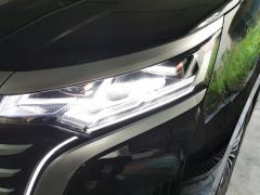Denza D9 DM-i 1.5T 190km AWD Version 7 - ფოტო 4