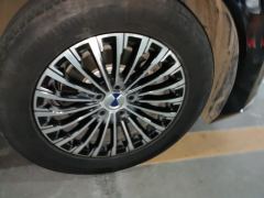 Denza D9 DM-i 1.5T 190km AWD Version 7 - ფოტო 6