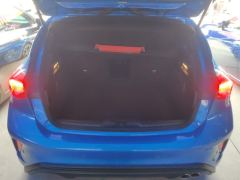 Ford Focus EcoBoost 180 ST Line - ფოტო 6