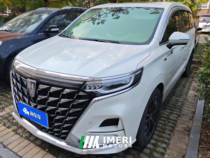 Roewe iMAX8 400TGI Supreme Edition - car from China