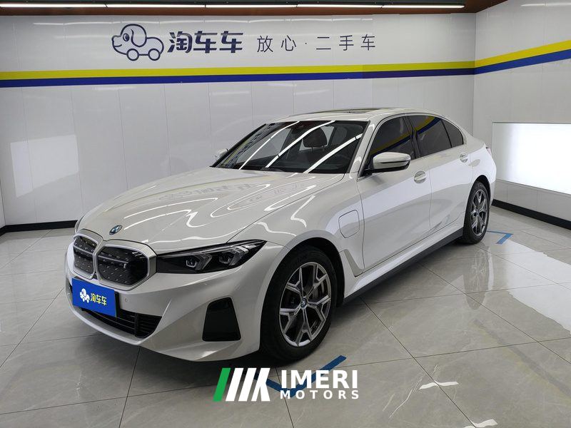 BMW i3 eDrive 35 L - car from China