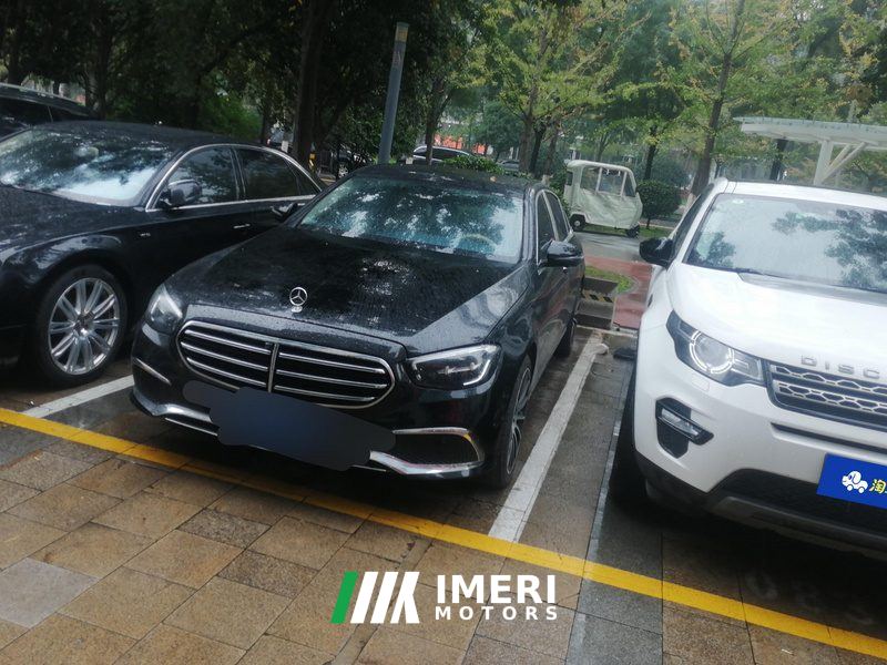 Mercedes-Benz E Class E-Class Facelift E 300 L Fashion Edition