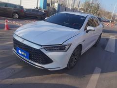 BYD Qin PLUS DM-i 55km Flagship - ფოტო 1