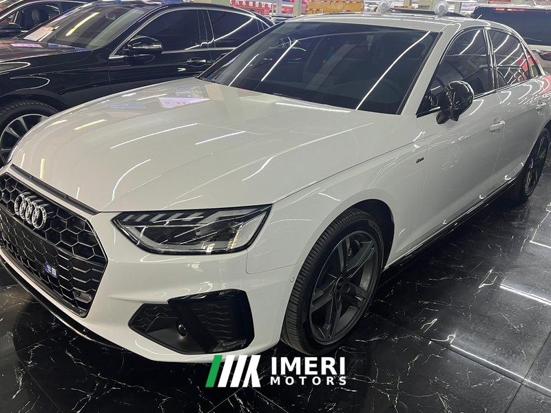 Audi A4L 40 TFSI Luxury Dynamic - car from China