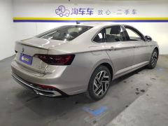 Volkswagen Jetta 300TSI Edition - ფოტო 2
