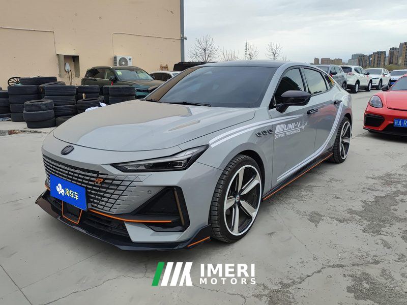 Changan UNI-V 1.5T Sport Edition - ავტომობილი ჩინეთიდან