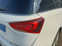 Buick GL6 323T Luxury Version - ფოტო 5
