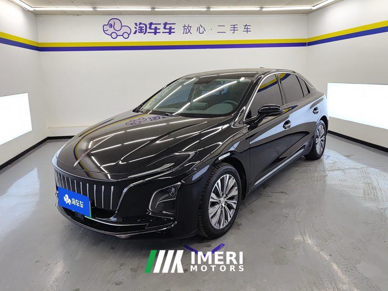 FAW Hongqi E-QM5 431km Charging Fun Edition 5-seater