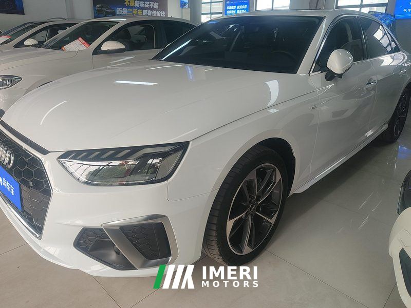 Audi A4L 40 TFSI Fashion Dynamic