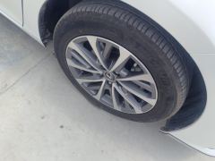 Lexus ES 200 Excellence Edition - ფოტო 6