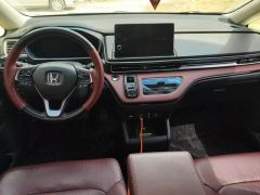 Honda Elysion PHEV 2.0L Edition - ფოტო 16