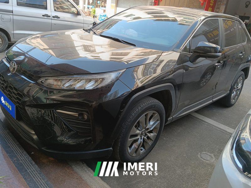 Toyota Wildlander 2.0L 2WD Leading Edition