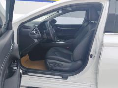 Toyota Camry 2.5G Luxury Edition - photo 14
